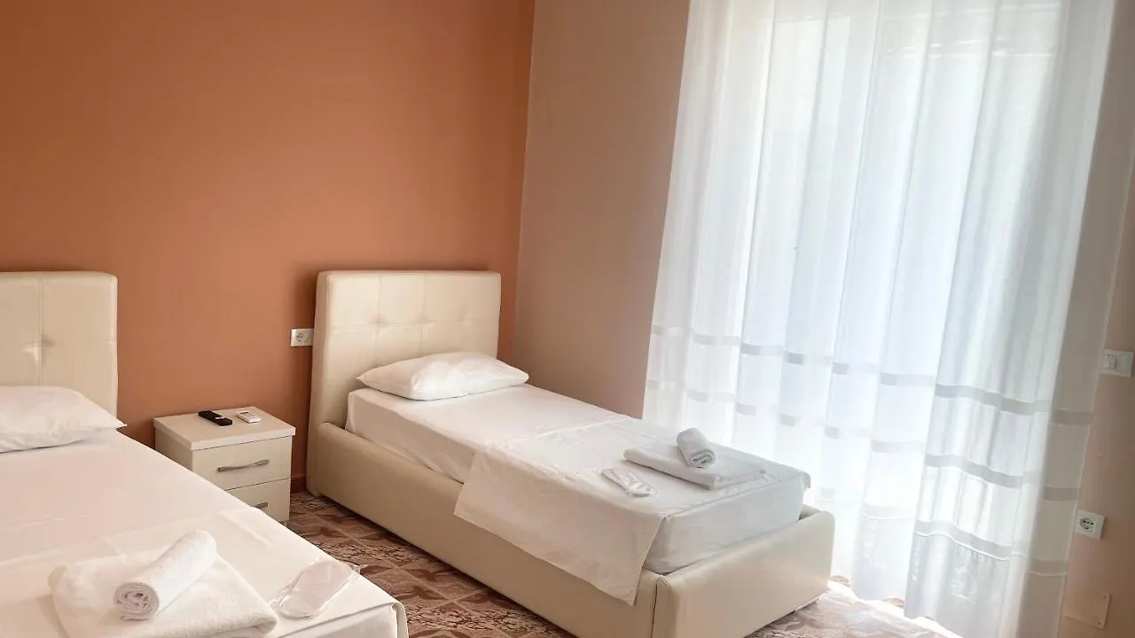 Hotel Fama